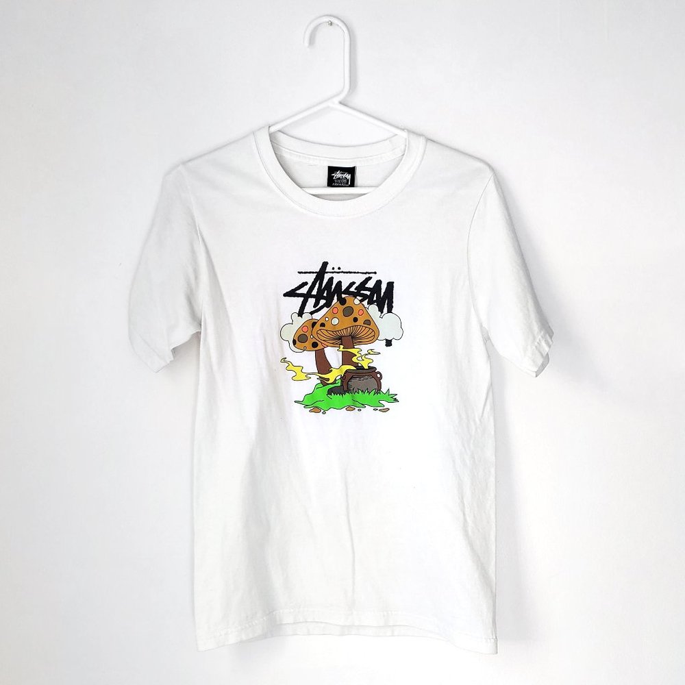 STÜSSY White T-shirt “Something’s Cooking"